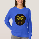 Menorah Flame T-shirt<br><div class="desc">Een digitale weergave van de joodse zeven-vertakte menorah (Hebreeuws: מְ נ רָ ה ‎). De zeven-vertakte menorah, die wordt gebruikt in het draagbaar toevluchtsoord dat door Mozes in de wildernis en later in de tempel in Jeruzalem is opgezet, is sinds de oudheid een symbool van het jodendom en is het...</div>