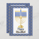 Menorah met Lights Happy Hanukkah Family Foto Feestdagenkaart<br><div class="desc">Ideaal voor het vieren van het hanukkaseizoen,  dit ontwerp kenmerkt onze originele menorah vector grafisch met de kalligrafie van de manuscripttekst,  "Happy Hanukkah"groet op voorzijde met uw familiefoto op rug samen met uw uniek overseinen. Composietontwerp door vakantieharten Design (gereserveerde rechten).</div>