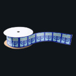 Menorah Print Blue Satin Ribbon Satijnen Lint<br><div class="desc">Deze menorah komt uit een van mijn originele illustraties!
Kunstwerk © Abigail Davidson.</div>