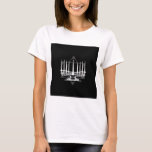 Menorah T-shirt<br><div class="desc">Origineel Kunstwerk door Thedustyphoenix.</div>