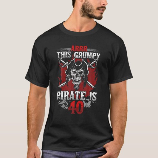 Mens 40Th Birthday Funny Turning Forty Pirate Bday T-shirt (Voorkant)