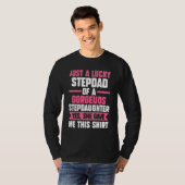 Mens A lucky Stepdad of a gorgeuos Stepdaughter St T-shirt (Voorkant volledig)