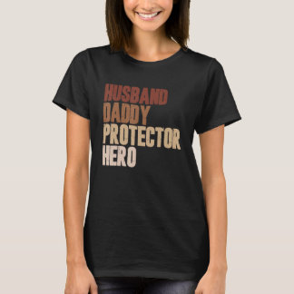 Mens Husband Daddy Protector Hero Father's Day Cam T-shirt