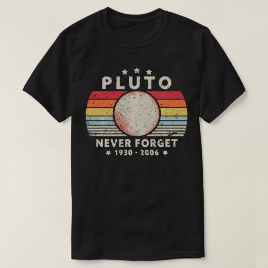 Mens Never Forget Pluto Planet Retro Style Funny S T-shirt (Design voorkant)