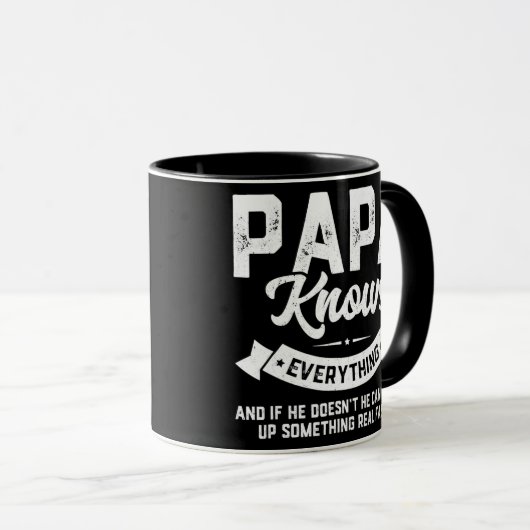 Mens Papa Knows Everything 60th Gift Funny Mok (Voorkant rechts)