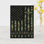 Men's Patriotic Christian Faith Over Fear American Kaart (Gele Bloem)
