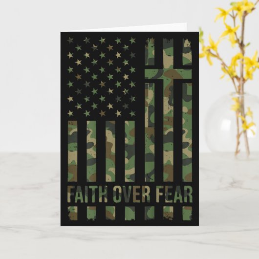 Men's Patriotic Christian Faith Over Fear American Kaart (Gele Bloem)