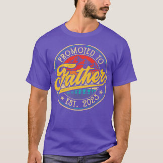 Mens Vintage Retro Promoted To Father Est 2023 Men T-shirt