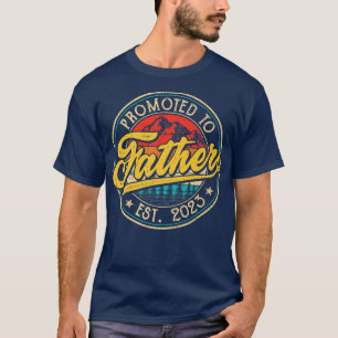 Mens Vintage Retro Promoted To Father Est 2023 Men T-shirt
