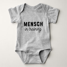 Mensch in Training T-shirt