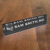 menselijke schedel. Voor artsen. Naambordje (Zijkant)