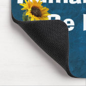 Menselijke vriendelijke prijsopgave met zonnebloem muismat (Hoek)