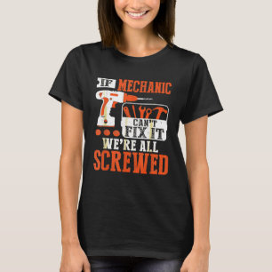 Mensen als monteur het niet kan repareren zitten w t-shirt