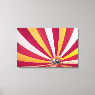 Mensen die een hete luchtballon vullen, Fort Colli Canvas Afdruk