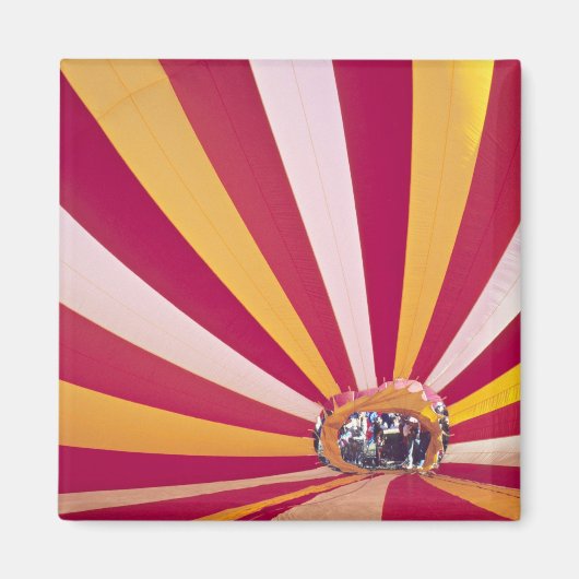 Mensen die een hete luchtballon vullen, Fort Colli Magneet (Voorkant)