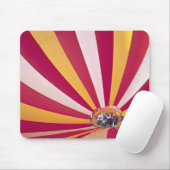 Mensen die een hete luchtballon vullen, Fort Colli Muismat (Met muis)