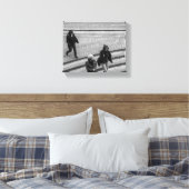 Mensen die het leven van een stad lopen canvas afdruk (Insitu (Slaapkamer))