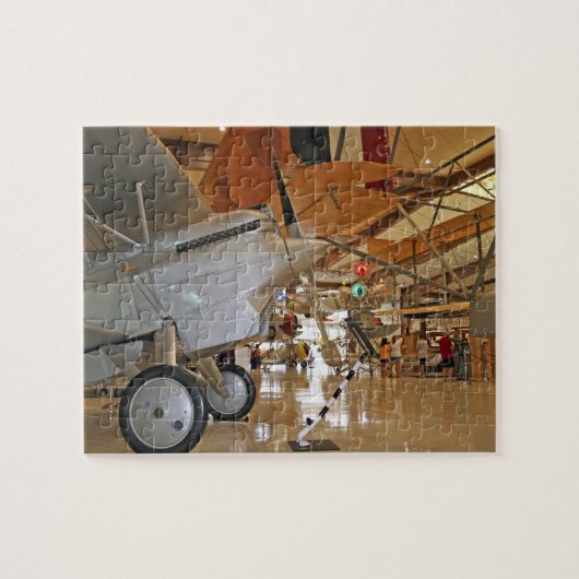 Mensen die het National Museum of Naval Aviation b Legpuzzel (Horizontaal)