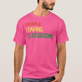 Mensen die uit klaslokalen vertrekken Plc 3 T-shirt