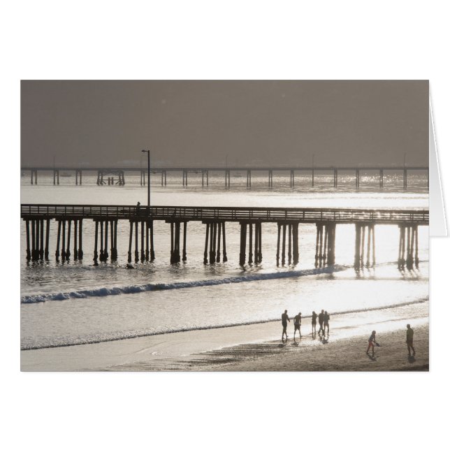 Mensen genieten van Avila Beach (Voorkant Horizontaal)