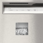 Mensen ontspannen bij het buitenzwembad B&W Magneet (Insitu (Vaatwasser))