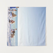 Mensen op witte zanden op het strand wandkleed (Voorkant (horizontaal))