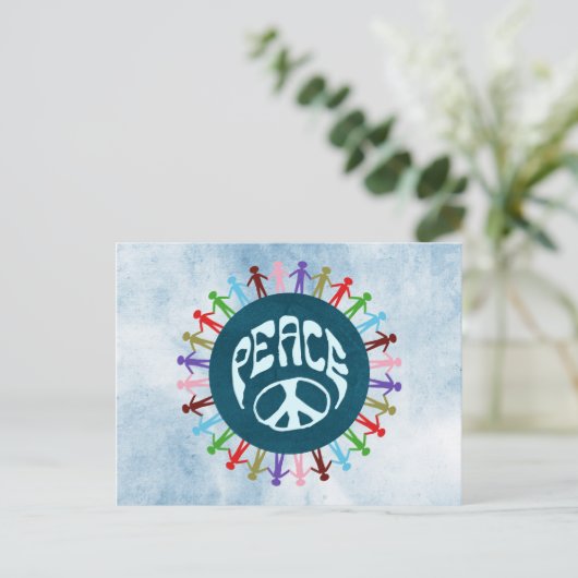 Mensen verenigd in de wereld in een vredessymbool briefkaart (Staand voorkant)