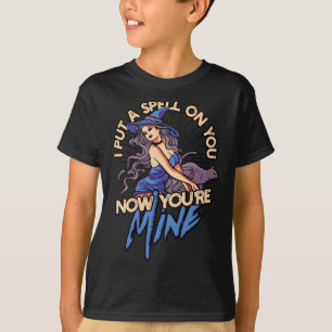 Mensen zetten een spreuk op - Halloween Heks Optre T-shirt