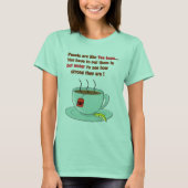 Mensen Zijn Als Theezakjes Grappig Quote T-shirt (Voorkant)