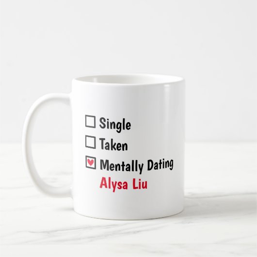 Mentaal daten met Alysa Liu aangepaste status Koffiemok (Links)