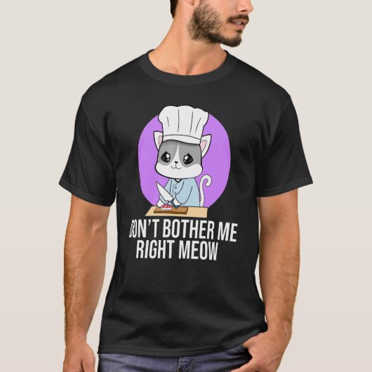 Meow Chef Cat Making Nigiri Sushi T-shirt (Voorkant)