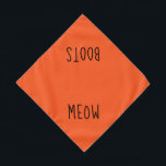 Meow Cute Black Text Small Oranje Pet Bandana<br><div class="desc">oranje bandana,  met schattige zwarte tekst... Meow. Ideaal voor je huisdier in de stad of de namiddag in het park. Grotere grootte ook beschikbaar.</div>