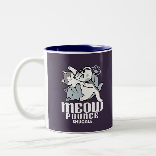 Meow Pounce Snuggle – Schattigee slapende katten Tweekleurige Koffiemok (Links)