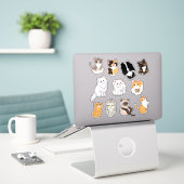 Meowchi - Sticker voor lieve kattenliefhebbers (Laptop op bureau)