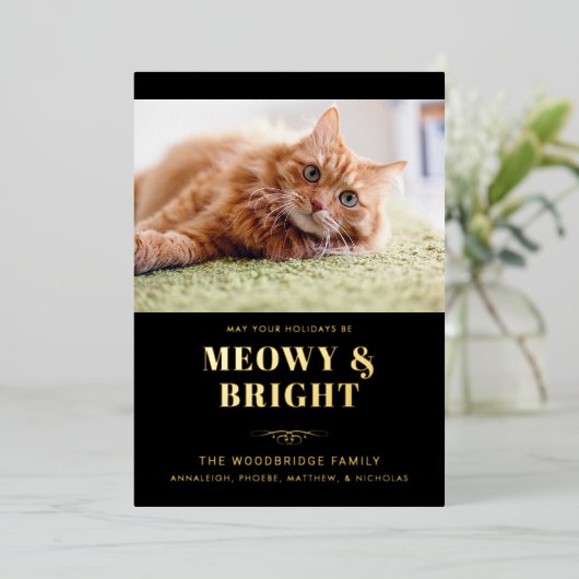 Meowy en Bright Cat Photo Gag Kerstmis Folie Feestdagenkaart (Staand Voorkant)