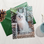 Meowy Kerstmis Kat Liefhebber Familie Fotokaart Feestdagenkaart<br><div class="desc">Stuur deze "melowy Christmas" kaart naar buiten dit kerstseizoen en deel het gezicht van je bontbaby met vrienden en familie. Uw kat maakt immers deel uit van de familie! Pas deze kaart aan met een full-bleed foto van uw kat en de tekst van uw keuze, allemaal omlijst door een winterse...</div>