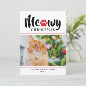 Meowy Kerstmis Modern Red Cat Foto Holiday Card (Staand voorkant)