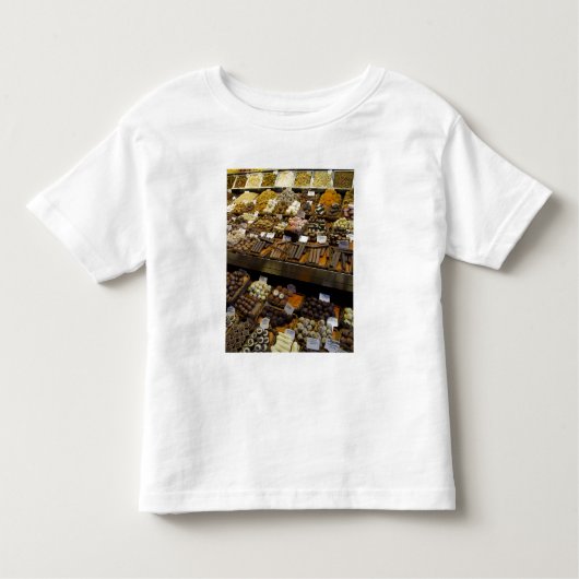 Mercat de Sant Josep, snoep voor chocolade Kinder Shirts (Voorkant)