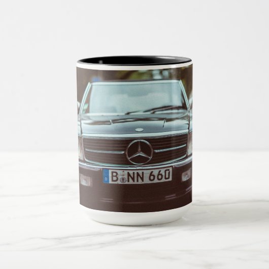 Mercedes-Benz is een Duits automerk Mok (Midden)