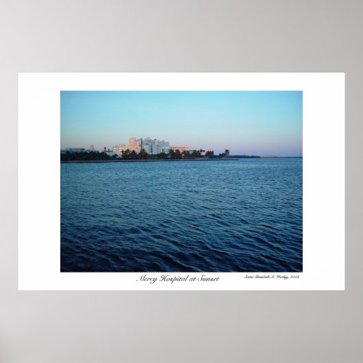 Mercy Hospital bij Sunset Poster (Voorkant)