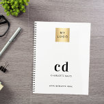 Merk kleur monogram initialen business logo 2025 planner<br><div class="desc">Transparante achtergrondkleur,  achtertekst. Voeg je merkkleur toe. Personaliseer en voeg uw logo,  monogram initialen,  naam en een titel jaar. Je logo zowel aan de voor- als achterkant. Ruimte voor uw website adres op de achterkant.</div>