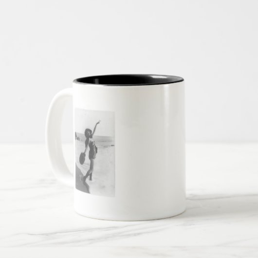 Merkin-Mok Tweekleurige Koffiemok (Voorkant links)