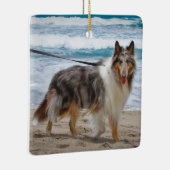 Merle Collie Dog aan het strand Keramisch Ornament (Rechts)