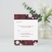 Merlot White Winter Floral Wedding RSVP Uitnodiging Briefkaart (Staand voorkant)