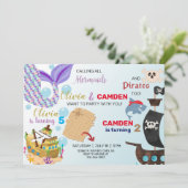 Mermaid and pirate siblings-uitnodiging. kaart (Staand voorkant)