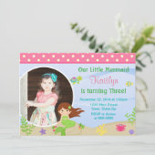Mermaid Birthday Invitation Brunette 5x7 Foto Kaart (Staand voorkant)