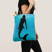 Mermaid Black Blue Ocean Modern Beach Tote Bag (Dichtbij)