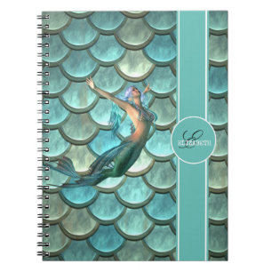 Mermaid on Mermaid Tail Scales - Gepersonaliseerd Notitieboek