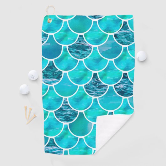 Mermaid scale patroon turquoise green blue golfhanddoek (Insitu)