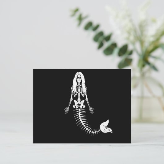 Mermaid Skeleton Halloween Funny Spooky Briefkaart (Staand voorkant)